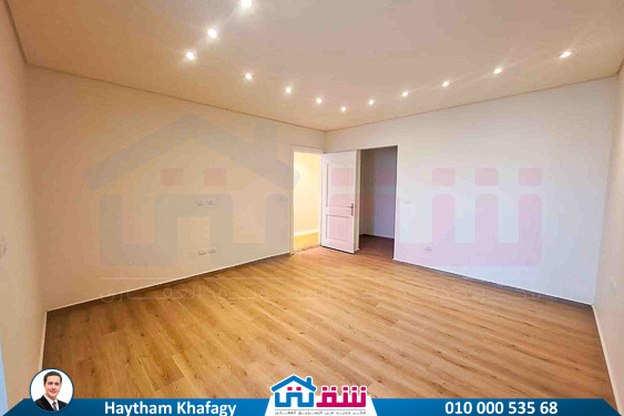 WhatsApp Image 2025-10-27 at 12.57.38 PM (2)